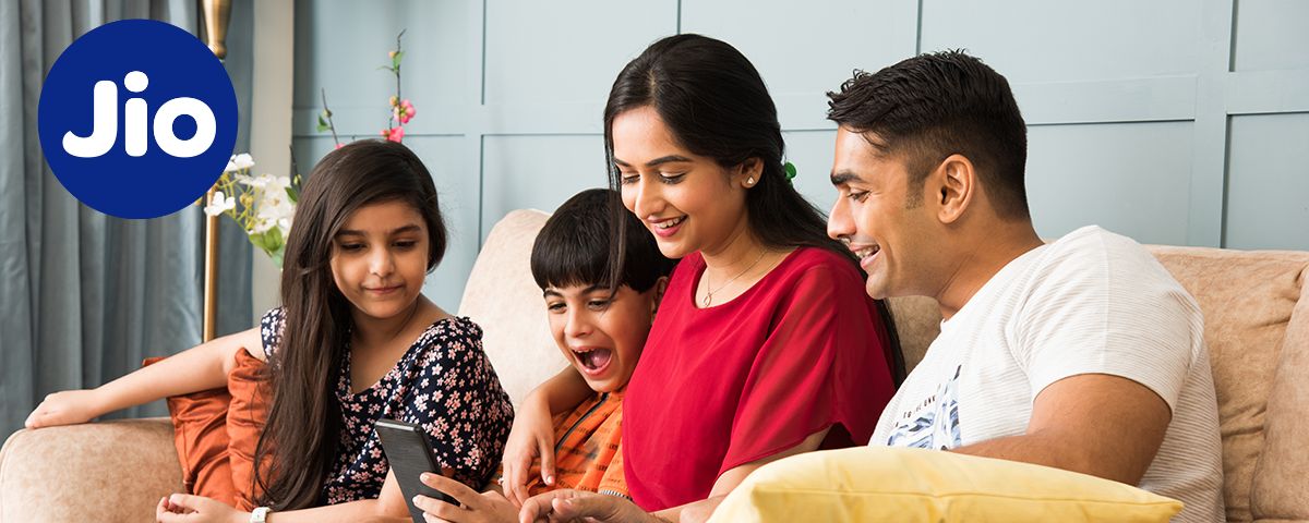 Best Reliance Jio Family Plans and for Individuals in October 2024