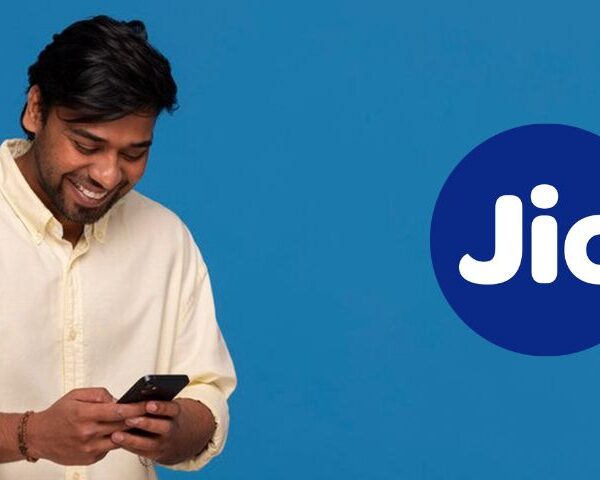 Jio Offers 10 GB Data in Rs 11