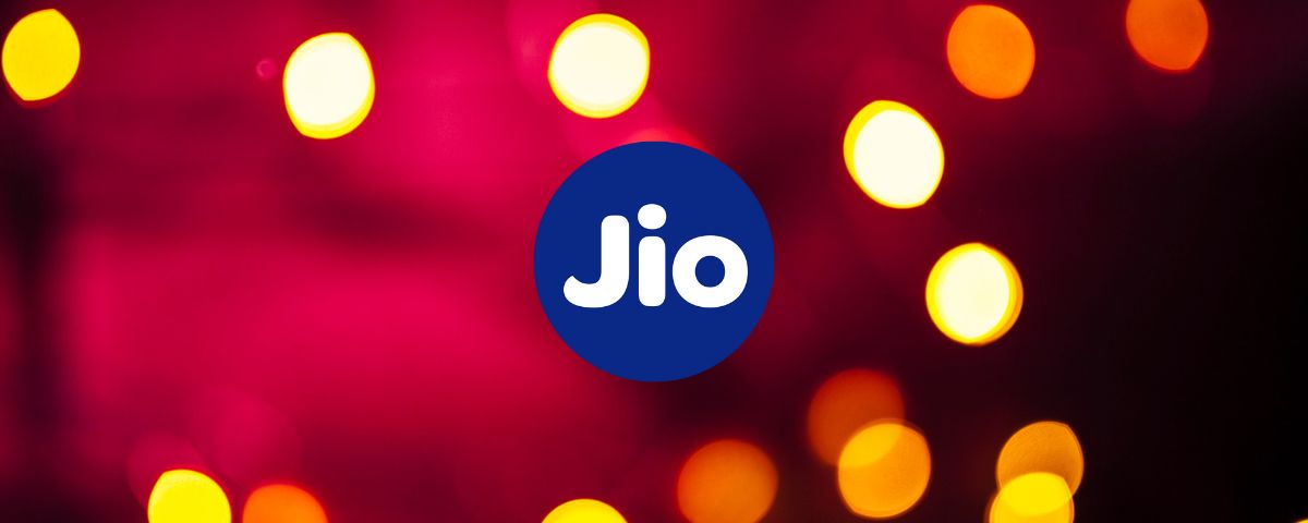 Know About Jio Recharge Plan Under 300