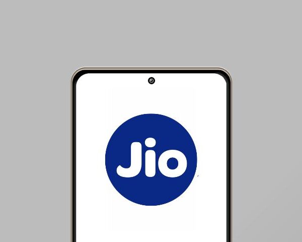 Reliance Jio Discontinues Rs 209 and Rs 249 Plans – New Base Plan Now at Rs 299