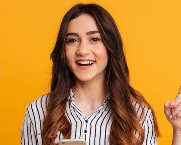 Reliance Jio Offers Free Unlimited Data on its 9th Anniversary