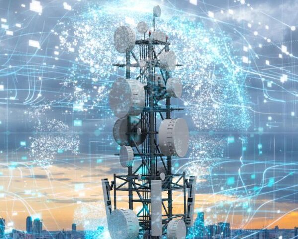 DoT Temporarily Stops Accepting Telecom Licenses Under New Telecom Act 2023