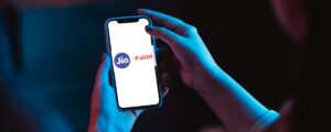 TRAI Hears Jio, Airtel Pleas; Adani Airport Spectrum Use Under Probe