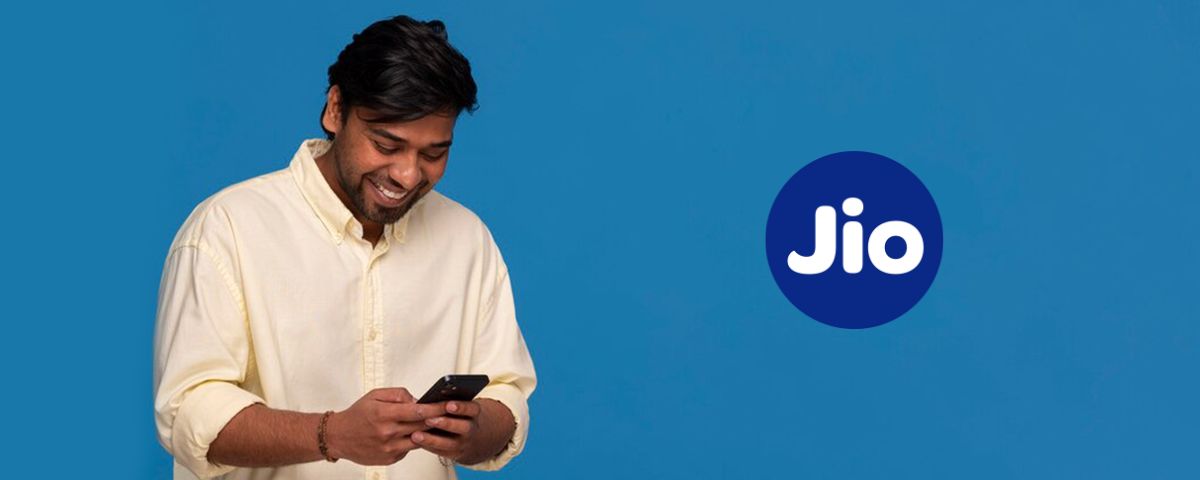 Bank of Baroda and Reliance Jio introduce a mobile banking application designed for users of feature phones